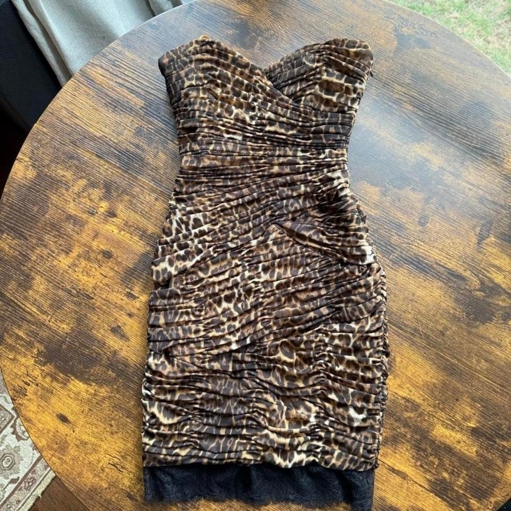 BCBGMAXAZRIA Leopard Print Ruched Strapless Bodycon Dress Size M